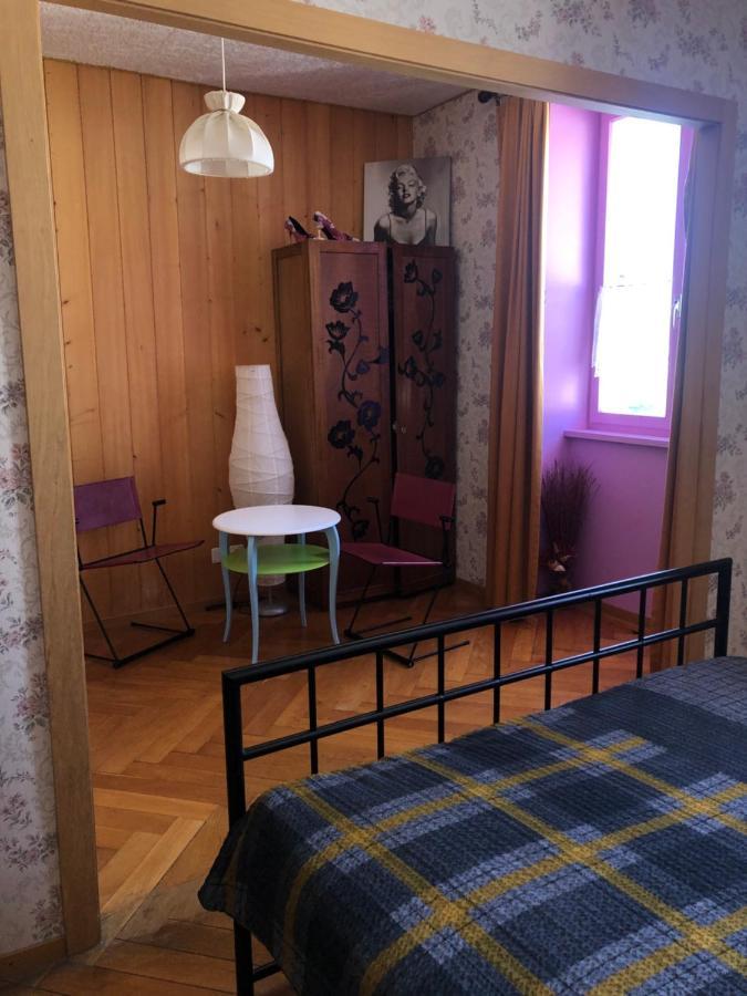 Chambres D'Hotes Le Passiflore Les Brenets Ngoại thất bức ảnh
