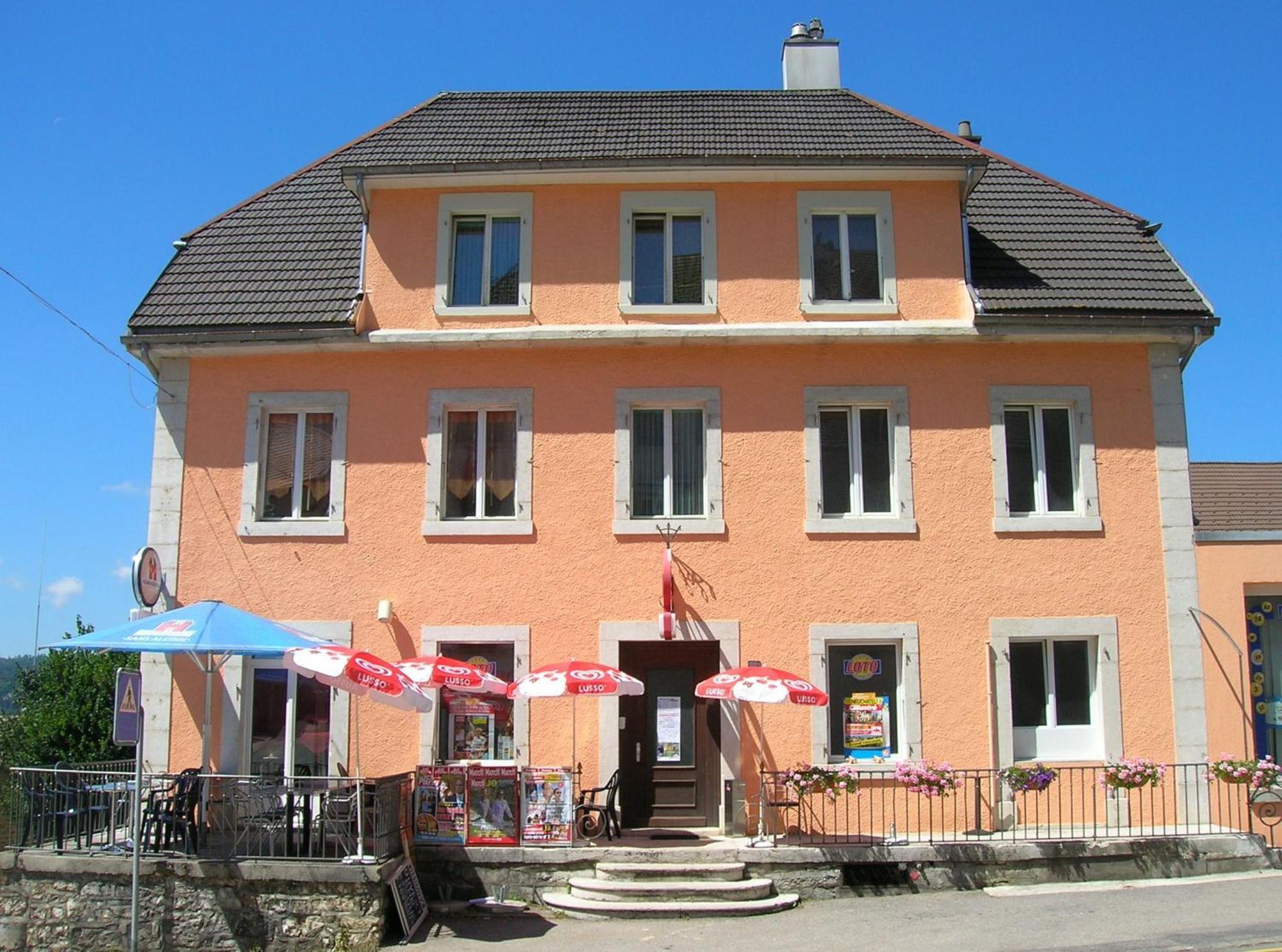 Chambres D'Hotes Le Passiflore Les Brenets Ngoại thất bức ảnh
