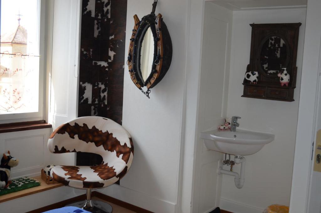 Chambres D'Hotes Le Passiflore Les Brenets Ngoại thất bức ảnh